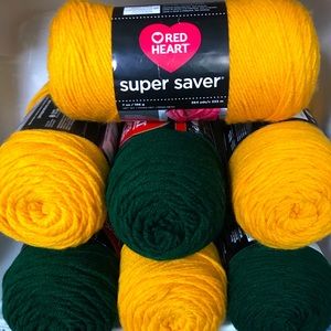 Red Heart Super Saver Hunter Green&Saffron Lot of  7 Skeins Acrylic 4 Ply NEW